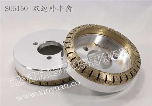 雙邊機外半齒金剛輪